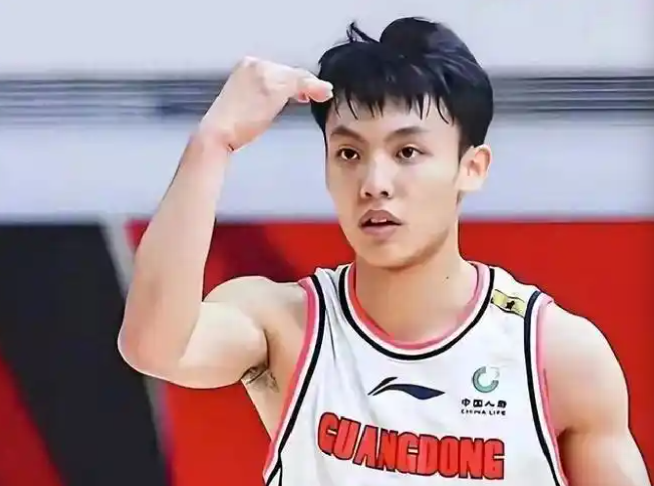 欧冠下载中心-广东记者关辛，中肯点评徐杰